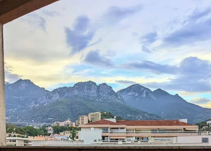 Vue Degagee, Emplacement Ideal, Climatise Apartment